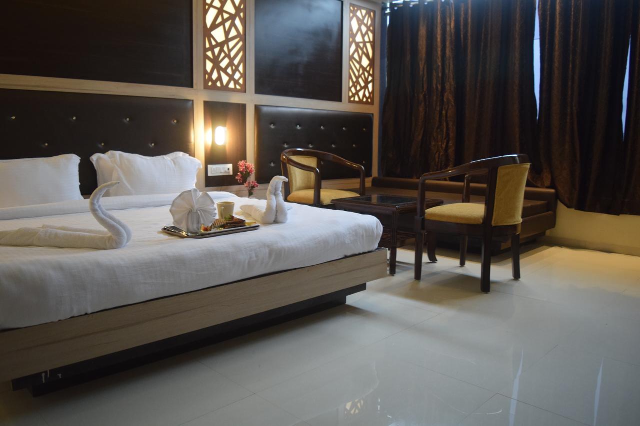 Hotel Dayal Shree Paradise Бхопал Екстер'єр фото